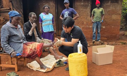 Door-to-Door: Following Jigger Treatment Home in Murang'a, Kenya